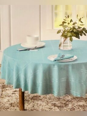 Wamsutta Microfiber Solid Round Tablecloth in Turquoise Spill Proof NWT
